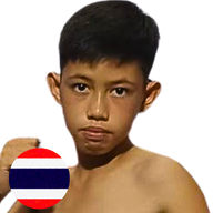 เด่นธนพัฒน์ ท.ใบเพชร