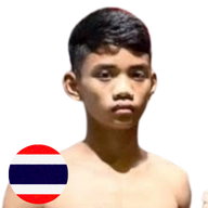 เพชรออโต้ นักบินอะไหล่ยนต์