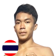 พยัคฆ์ขาว มวยหูทวีศักดิ์เล็ก